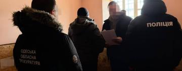 Експосадовець міграційної служби в Одесі «забув» задекларувати 13 млн грн і переписав активи на родичку