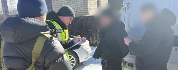 На Одещині викрили двох організаторів незаконного переправлення чоловіків за кордон