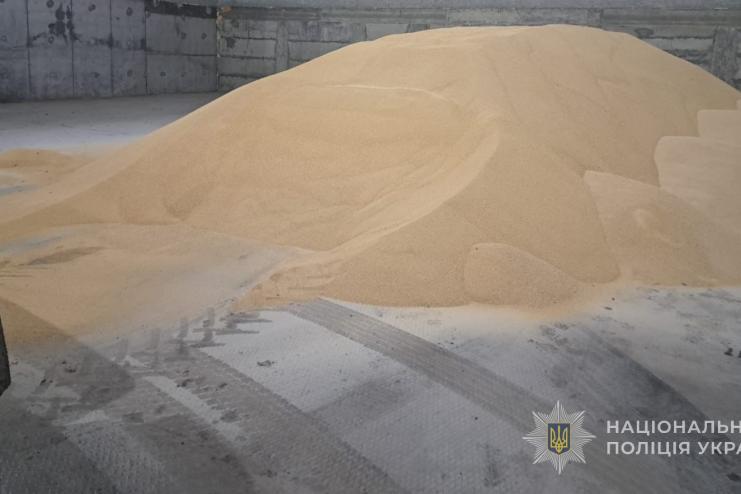 На Одещині перевізника підозрюють у крадіжці соєвої сировини на понад пів мільйона гривень