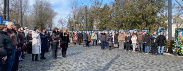 В Арцизі відбувся реквієм до Національного дня молитви та річниці повномасштабного вторгнення РФ в Україну