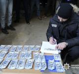 В Одеській області засудили банду, яка вимагала гроші та діяла навіть з СІЗО