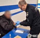 Поліцейські відправили на лаву підсудних жителя Білгород-Дністровського району, який під час сварки спричинив неповнолітньому племіннику тяжкі тілесні ушкодження