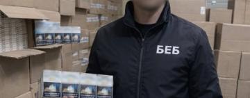 В Одеській області суд м. Одеси визнав винним чоловіка, який організував збут незаконно виготовлених сигарет