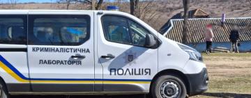 На Одещині чоловік вистрелив у собаку з цуценятами