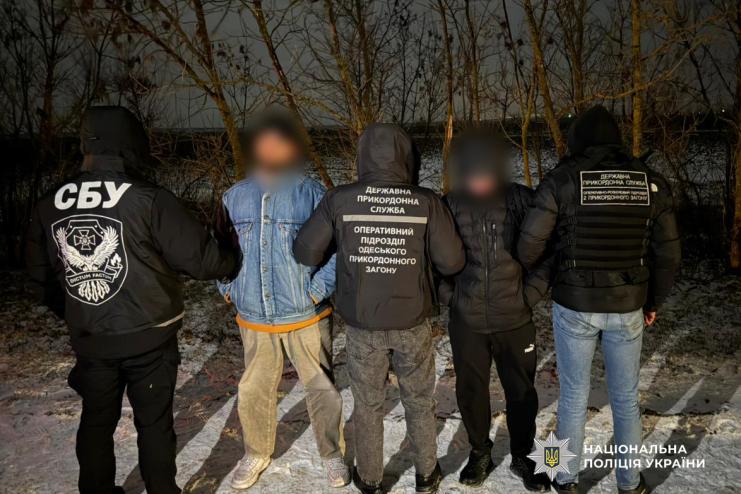 На Одещині викрили двох чоловіків, які допомагали військовозобов’язаним незаконно виїжджати до Молдови