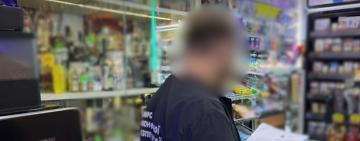 Мільйонні заробітки на тютюні для кальяну: в Одесі викрили незаконну схему збуту