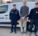 На Одещині затримали чоловіка за продаж гранат і запалів: загрожує до 7 років ув’язнення