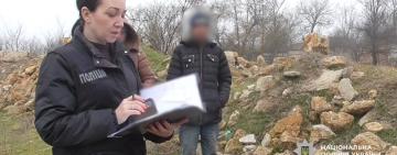 На Одещині директор будфірми привласнив понад 8 мільйонів гривень під час реконструкції казарми для військових