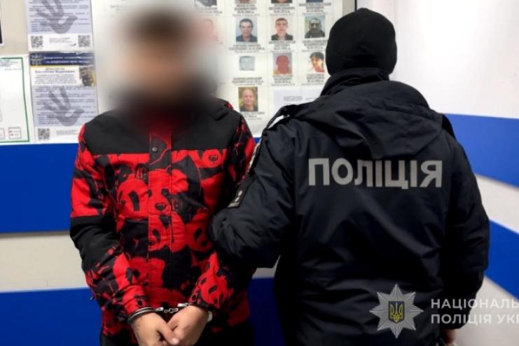 Сексуальна експлуатація, викрадення і стрілянина: в Одесі судитимуть трьох чоловіків за злочини проти 19-річної дівчини