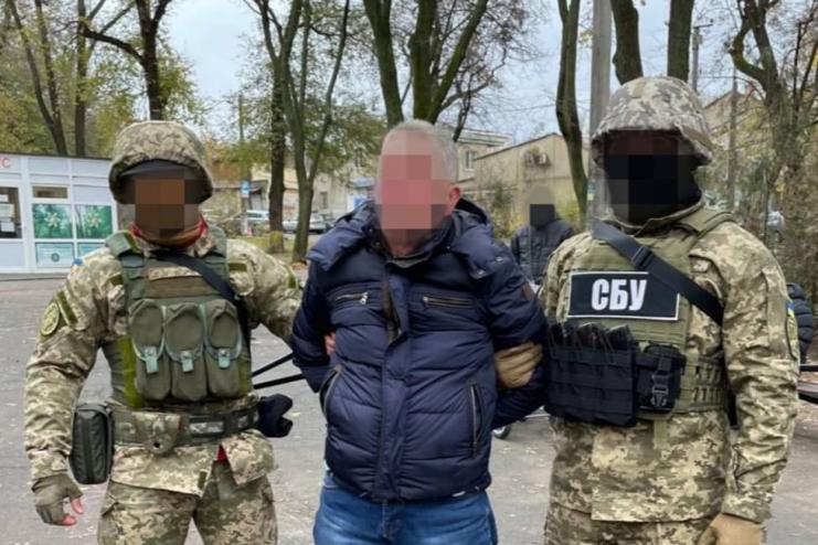 15 років за ґратами: в Одесі засудили чоловіка, який передавав ворогу дані про Сили оборони
