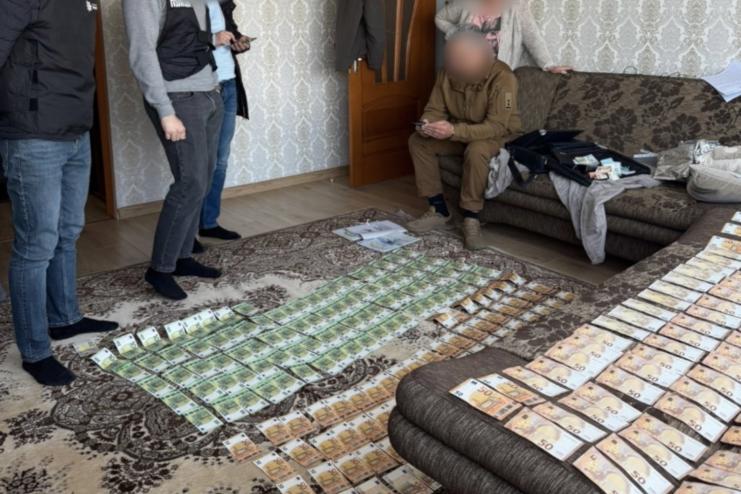 Майже 92 мільйони невідповідностей: правоохоронці взялися за перевірки посадовців ТЦК по всій країні