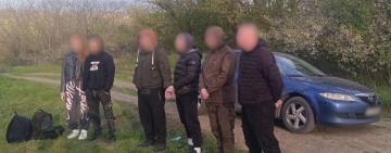 На Одещині викрили 25-річного військовослужбовця з іншої області у сприянні незаконному переправленню чоловіків через кордон 