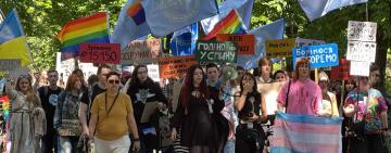 В Одесі одночасно пройшли Прайд-парад та акція прихильників традиційних цінностей