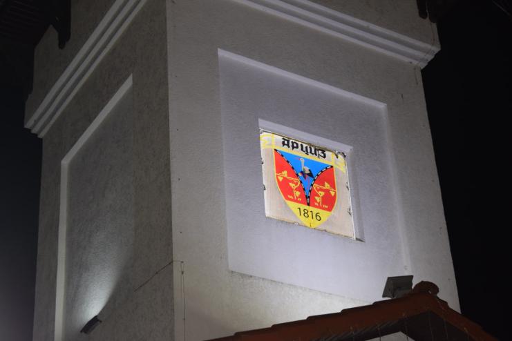 Від лелек до ратуші: Арциз офіційно затвердив символіку, але чи відображає вона сучасне обличчя міста?