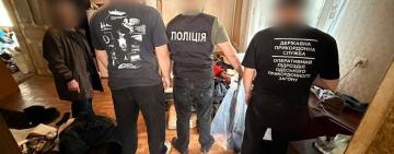Зброя з передової та СЗЧ: на Одещині затримали військовослужбовця з небезпечним арсеналом
