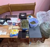 Одеські поліцейські викрили канал збуту наркотиків і психотропів на мільйони гривень