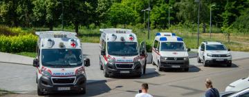 Чотири громади Одещини отримали нові автомобілі для мобільних бригад від Червоного Хреста