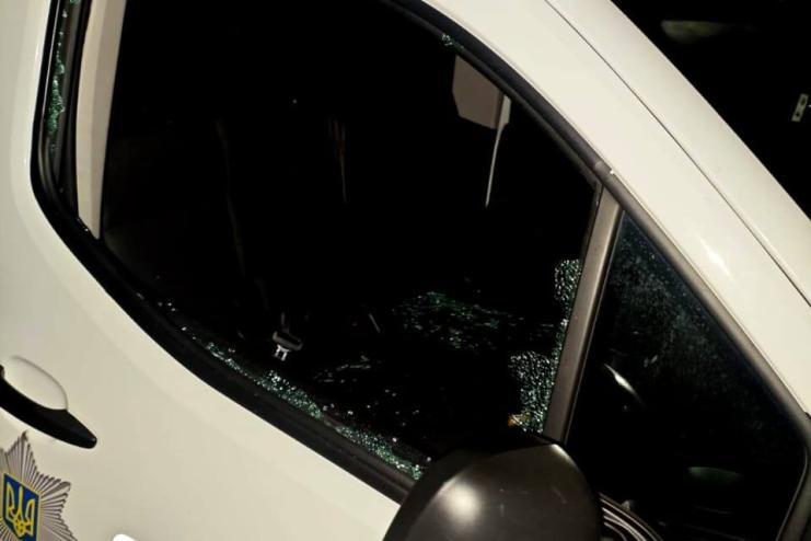 У Татарбунарах чоловік, який намагався підкупити поліцейських та стріляв у них, опинився під вартою