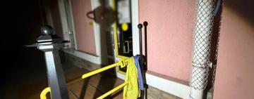 Зірвав прапор та топтався по ньому: в Одесі затримали молодика за наругу над державним символом
