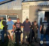 Спецоперація «Джентльмени» на Одещині: правоохоронці вилучили десятки кілограмів наркотиків та тисячі кущів конопель і маку