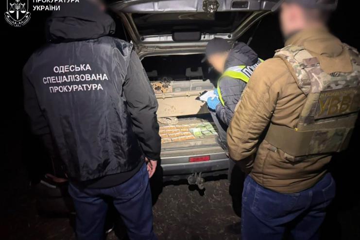 На Одещині судитимуть військового за спробу підкупу прикордонника та втечі з країни