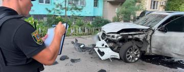Поліцейські встановлюють обставини вибуху автівки в Одесі