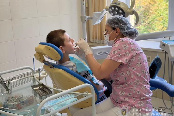 В Одесі ювенальні поліцейські продовжують дбати про здоровʼя дітей, які потребують особливої уваги та підтримки