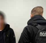 Зґвалтував підлітку, погрожував пістолетом та напав на поліцейського: на Одещині 25-річному чоловіку загрожує до 12 років в’язниці