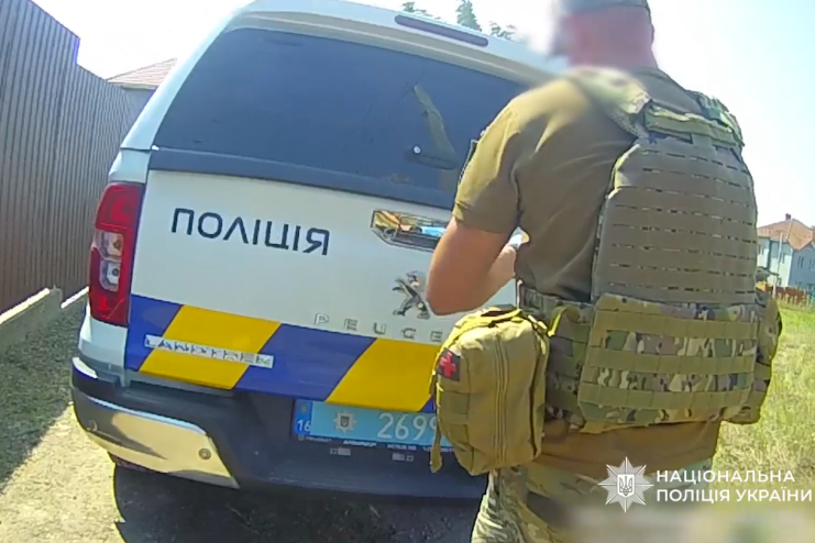 Ворожий реактивний дрон влучив у житловий будинок на Одещині: вибухотехніки знешкодили 50-кілограмову бойову частину