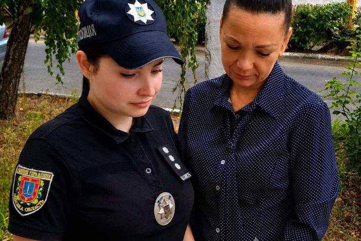 Як не стати жертвою шахраїв: поліцейські Одещини нагадали про найпоширеніші афери