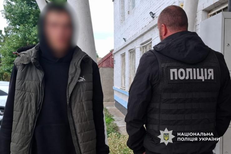 Смертельний постріл у 5-річну дитину: на Білгород-Дністровщині затримали вітчима та матір, яка намагалася приховати злочин