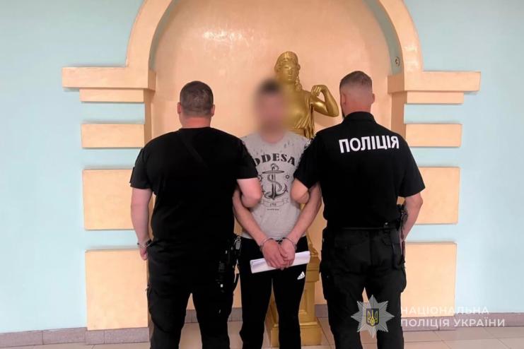Катував та тримав у кайданках у підвалі гаража: в Одесі судитимуть 33-річного чоловіка