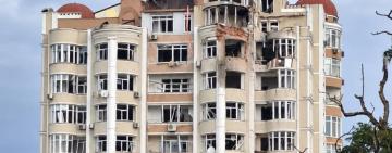 Терор Одещини: двоє загиблих, зруйновані багатоповерхівки, тривають нові атаки