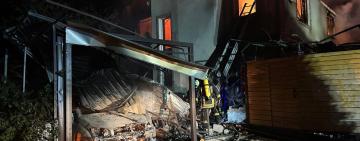 Нічна атака на Одесу: пошкоджено багатоповерхівку та приватні будинки, є постраждалі