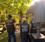 В Одесі 47-річного чоловіка затримали після отримання $12 тисяч за «допомогу» з інвалідністю