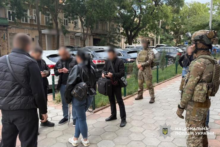 8500 доларів за фіктивну інвалідність: на Одещині правоохоронці ліквідували черговий канал незаконного переправлення чоловіків за кордон
