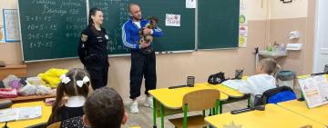 «Тварини — не іграшки»: в Ізмаїлі гімназистів вчили відповідально ставитися до чотирилапих